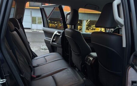 Toyota Land Cruiser Prado 150 рестайлинг 2, 2016 год, 3 950 000 рублей, 14 фотография
