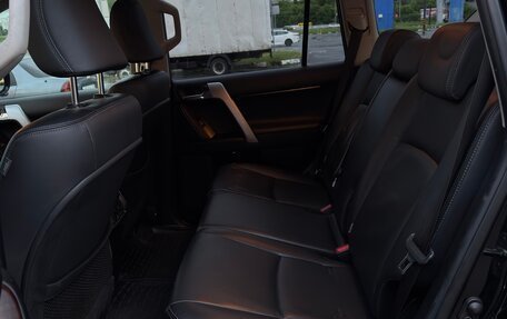 Toyota Land Cruiser Prado 150 рестайлинг 2, 2016 год, 3 950 000 рублей, 16 фотография