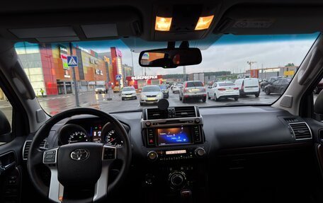 Toyota Land Cruiser Prado 150 рестайлинг 2, 2016 год, 3 950 000 рублей, 15 фотография