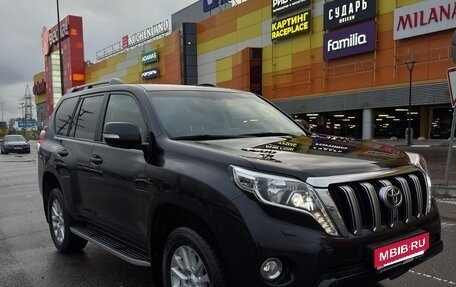 Toyota Land Cruiser Prado 150 рестайлинг 2, 2016 год, 3 950 000 рублей, 8 фотография