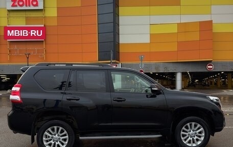 Toyota Land Cruiser Prado 150 рестайлинг 2, 2016 год, 3 950 000 рублей, 7 фотография