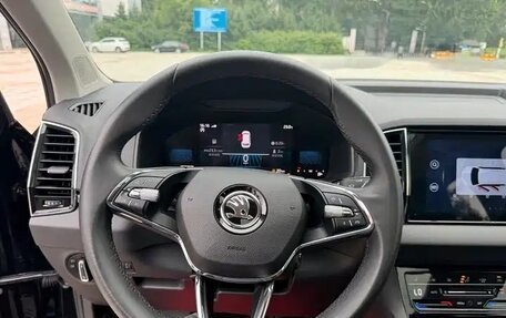 Skoda Karoq I, 2022 год, 2 164 000 рублей, 8 фотография