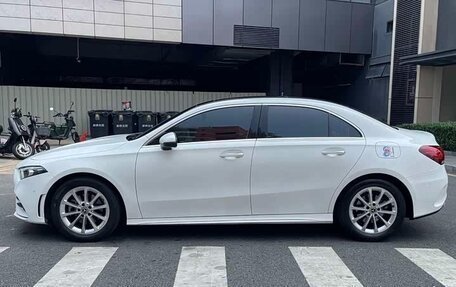 Mercedes-Benz A-Класс, 2022 год, 1 870 098 рублей, 8 фотография