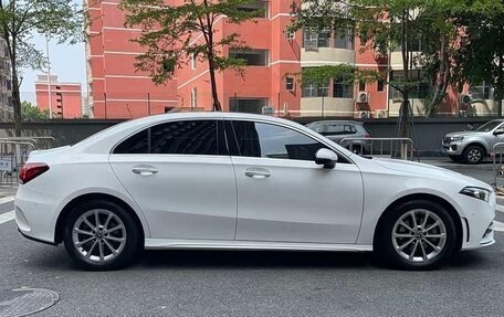 Mercedes-Benz A-Класс, 2022 год, 1 870 098 рублей, 7 фотография