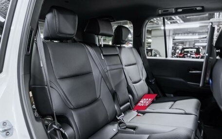 Toyota Land Cruiser, 2026 год, 13 990 000 рублей, 23 фотография
