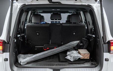 Toyota Land Cruiser, 2026 год, 13 990 000 рублей, 10 фотография