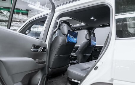 Toyota Land Cruiser, 2026 год, 13 990 000 рублей, 22 фотография