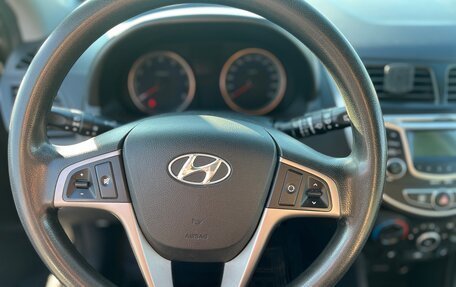Hyundai Solaris II рестайлинг, 2012 год, 645 000 рублей, 7 фотография