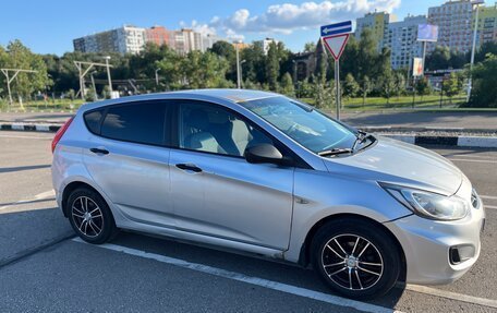 Hyundai Solaris II рестайлинг, 2012 год, 645 000 рублей, 13 фотография