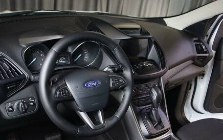 Ford Kuga III, 2018 год, 1 349 000 рублей, 8 фотография