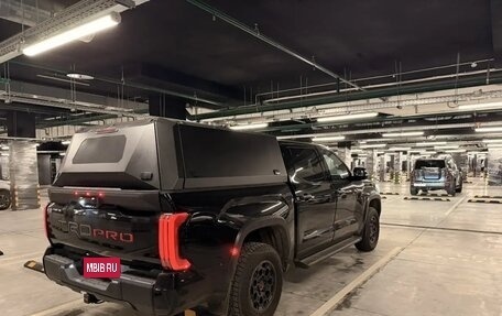 Toyota Tundra, 2024 год, 9 990 000 рублей, 5 фотография