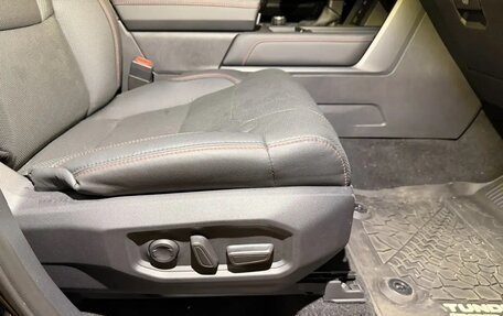 Toyota Tundra, 2024 год, 9 990 000 рублей, 25 фотография