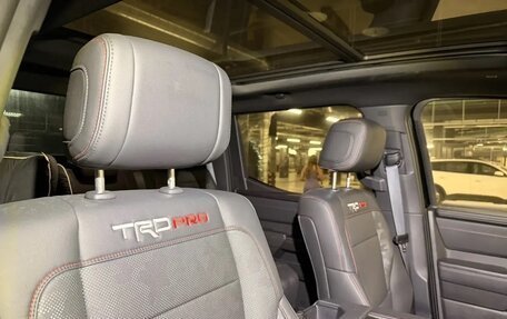 Toyota Tundra, 2024 год, 9 990 000 рублей, 27 фотография