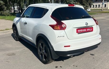 Nissan Juke II, 2012 год, 900 000 рублей, 3 фотография