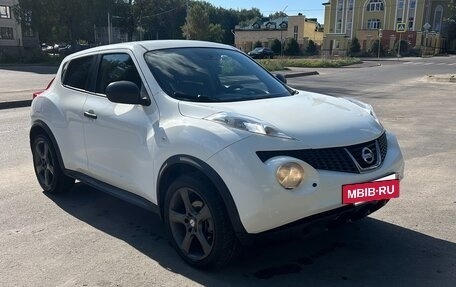 Nissan Juke II, 2012 год, 900 000 рублей, 2 фотография