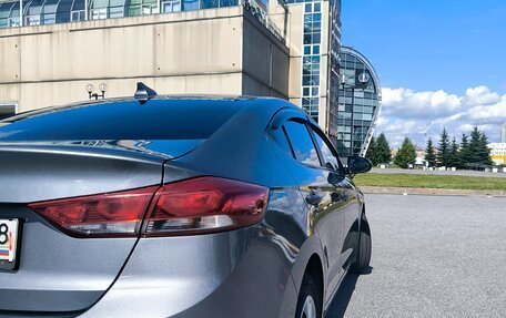 Hyundai Elantra VI рестайлинг, 2017 год, 1 560 000 рублей, 6 фотография