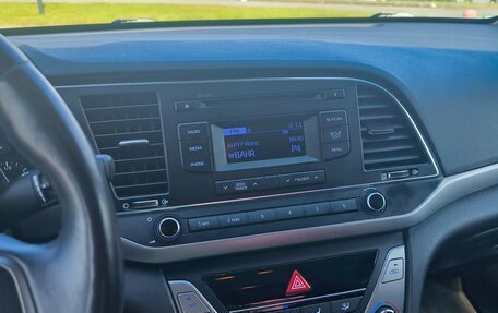 Hyundai Elantra VI рестайлинг, 2017 год, 1 560 000 рублей, 16 фотография