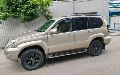 Toyota Land Cruiser Prado 120 рестайлинг, 2003 год, 1 350 000 рублей, 10 фотография
