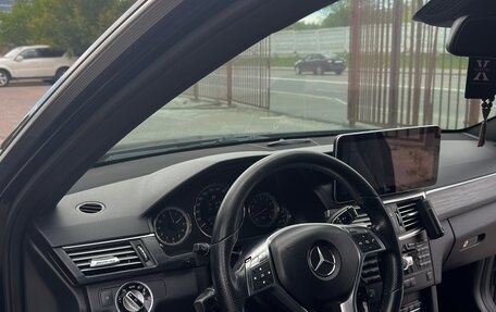 Mercedes-Benz E-Класс, 2013 год, 1 370 000 рублей, 8 фотография