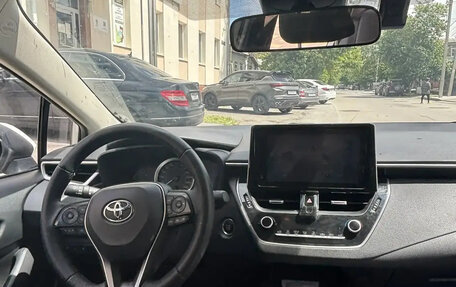 Toyota Corolla, 2021 год, 1 750 000 рублей, 5 фотография