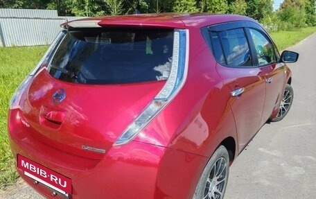 Nissan Leaf I, 2016 год, 1 250 000 рублей, 2 фотография