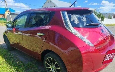Nissan Leaf I, 2016 год, 1 250 000 рублей, 3 фотография
