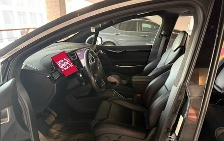 Tesla Model X I, 2017 год, 5 000 000 рублей, 9 фотография