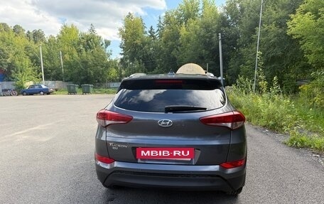 Hyundai Tucson III, 2017 год, 1 970 000 рублей, 3 фотография