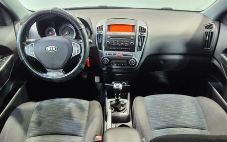KIA cee'd I рестайлинг, 2009 год, 529 000 рублей, 12 фотография