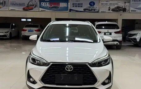 Toyota Yaris XP150 рестайлинг, 2023 год, 1 170 000 рублей, 2 фотография