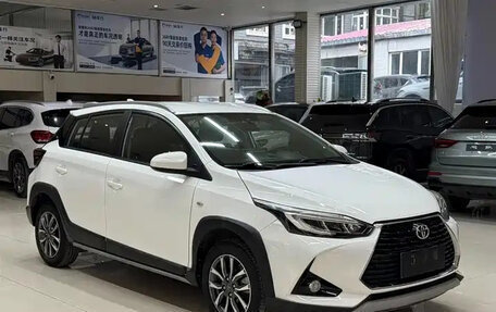 Toyota Yaris XP150 рестайлинг, 2023 год, 1 170 000 рублей, 3 фотография