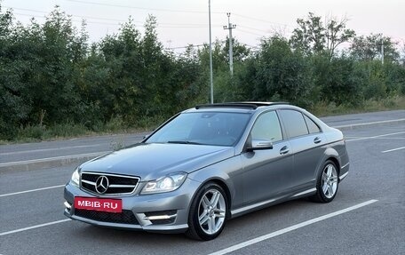 Mercedes-Benz C-Класс, 2012 год, 1 250 000 рублей, 15 фотография