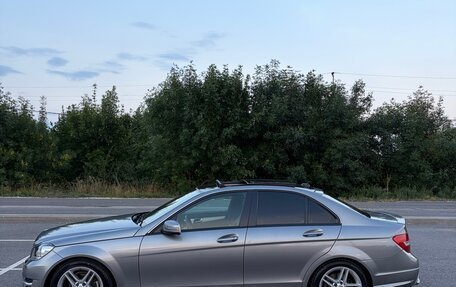 Mercedes-Benz C-Класс, 2012 год, 1 250 000 рублей, 27 фотография