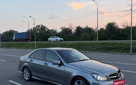 Mercedes-Benz C-Класс, 2012 год, 1 250 000 рублей, 31 фотография