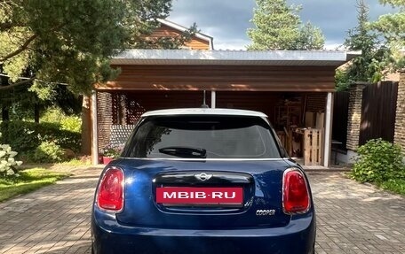 MINI Hatch, 2017 год, 1 850 000 рублей, 11 фотография