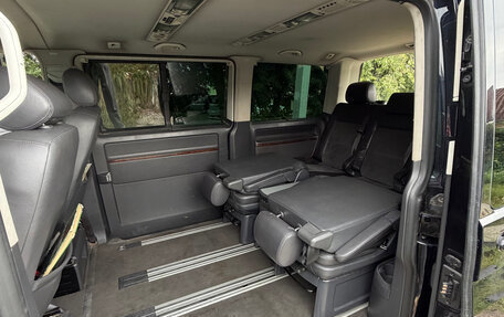 Volkswagen Multivan T5, 2011 год, 2 000 000 рублей, 23 фотография