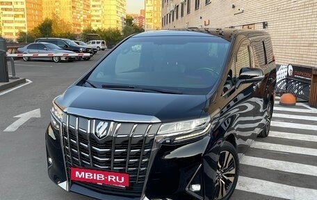 Toyota Alphard III, 2019 год, 5 700 000 рублей, 3 фотография
