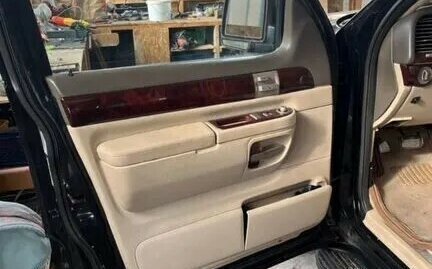 Lincoln Aviator I, 2004 год, 930 000 рублей, 6 фотография
