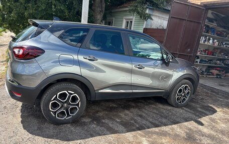Renault Kaptur I рестайлинг, 2022 год, 1 500 000 рублей, 15 фотография