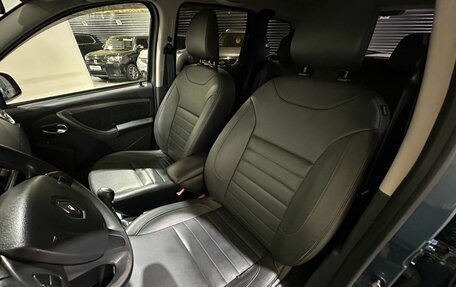 Renault Duster I рестайлинг, 2017 год, 1 250 000 рублей, 28 фотография