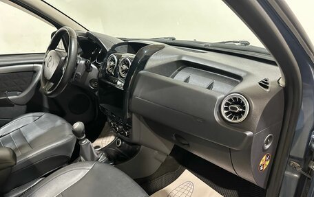 Renault Duster I рестайлинг, 2017 год, 1 250 000 рублей, 23 фотография