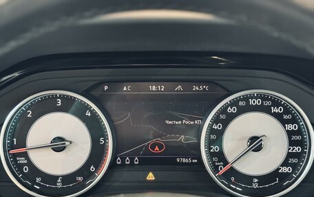 Volkswagen Touareg III, 2018 год, 4 750 000 рублей, 9 фотография