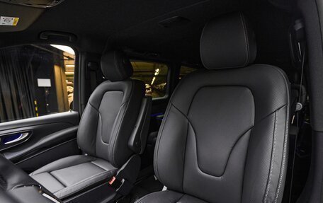 Mercedes-Benz V-Класс, 2026 год, 14 180 000 рублей, 14 фотография