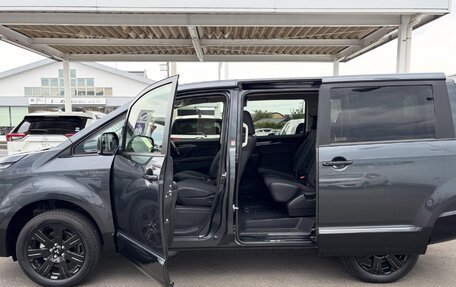 Mitsubishi Delica D:5 I, 2023 год, 2 730 000 рублей, 3 фотография