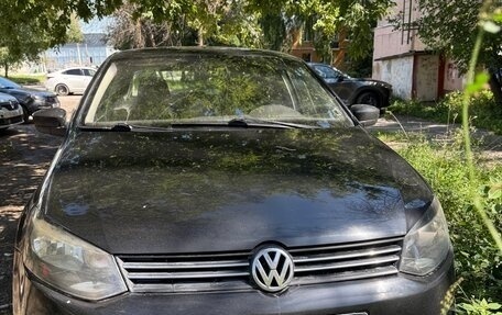 Volkswagen Polo VI (EU Market), 2011 год, 500 000 рублей, 1 фотография
