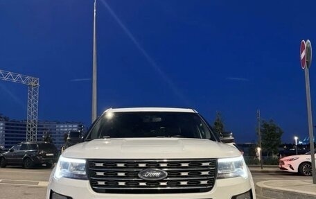 Ford Explorer VI, 2016 год, 2 490 000 рублей, 1 фотография