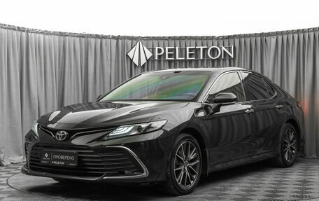 Toyota Camry, 2023 год, 3 349 000 рублей, 1 фотография