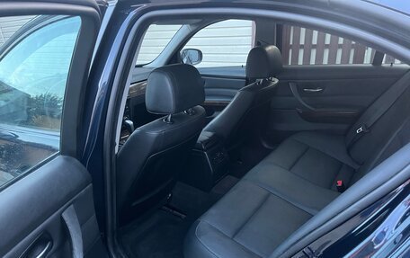 BMW 3 серия, 2009 год, 1 000 000 рублей, 3 фотография