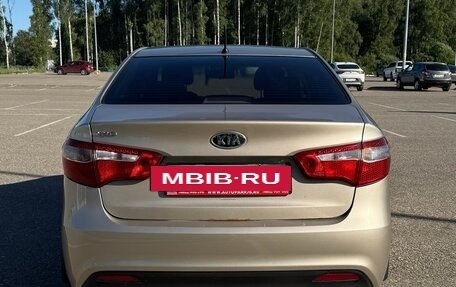 KIA Rio III рестайлинг, 2012 год, 600 000 рублей, 3 фотография