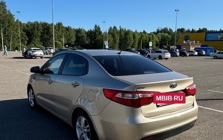 KIA Rio III рестайлинг, 2012 год, 600 000 рублей, 2 фотография
